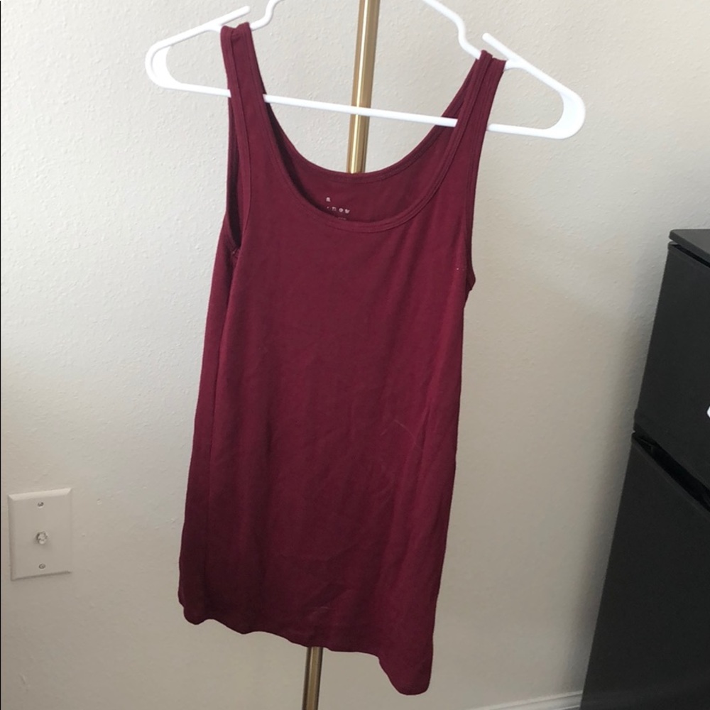 Burgundy tank top